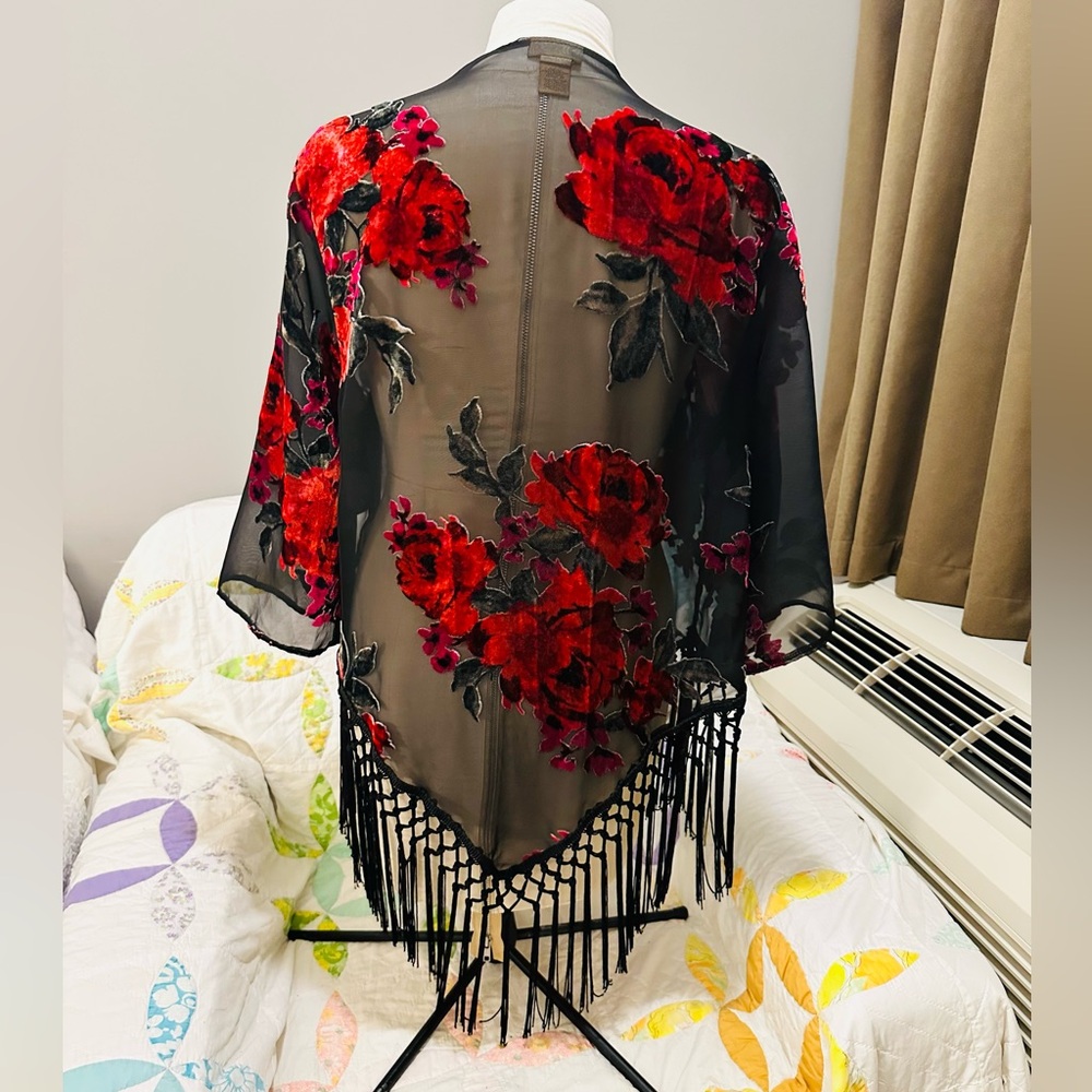 Wrangler Boho Sheer Velvet Rose Kimono Wrap with Black Trim Fringe L - Picture 3 of 10